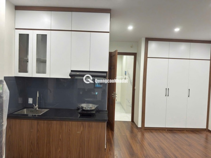 BÁN NHÀ CẦU GIẤY - Ô TÔ VF3 ĐỖ CỬA, 33M - 5 TẦNG ĐẸP, FULL NỘI THẤT, GIÁ 8,3 TỶ